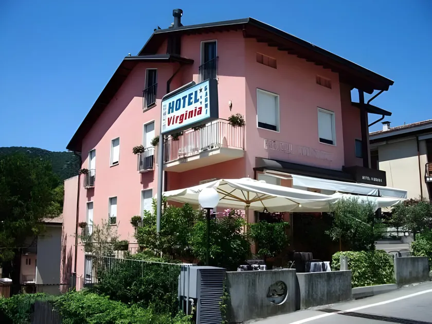 Hotel Virginia - Image 1