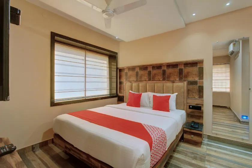 LAXMAN RESIDENCY - Image 1
