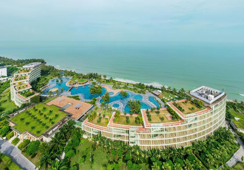 FLC Luxury Hotel Samson - Image 1