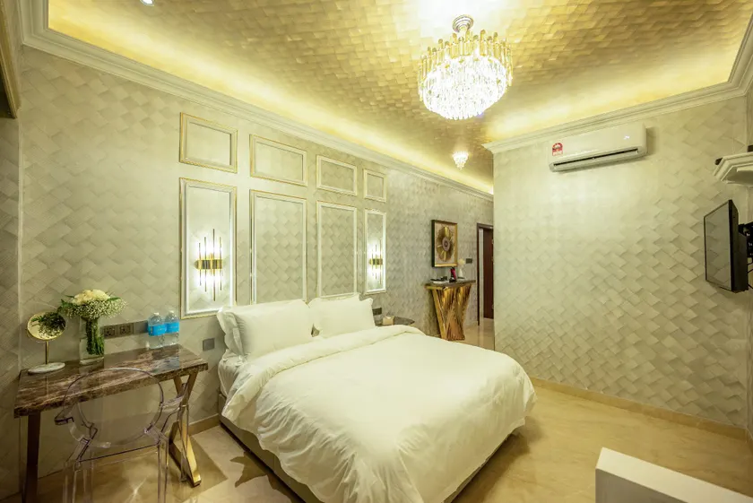 Ritz Residence - A Member of The Luxury Hotel Group - Image 1