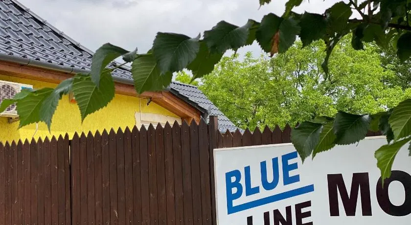 Blueline Motel - Image 1
