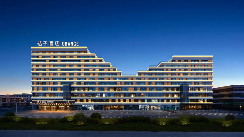 Orange Hotel Hohhot East Station - Image 1
