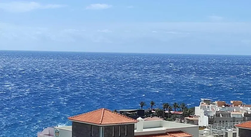 Reflejos de Mar y Luna - Image 1