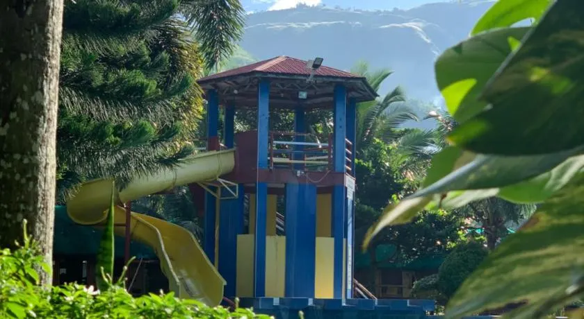 Valley Breeze Resort - Image 1