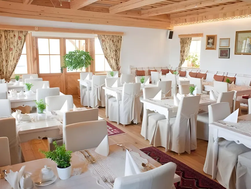 Hotel Głęboczek Vine Resort& Spa - Image 1