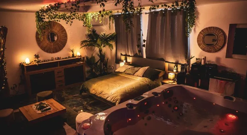 Suite Secret Emeraude - Image 1