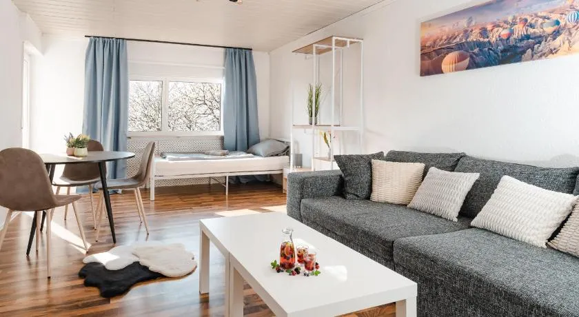 Großes Familien oder Monteurappartement, 5 Betten in 3 Zimmer, Prime Video inklusive, Balkon, Waschmaschine, Spülmaschine - Image 1