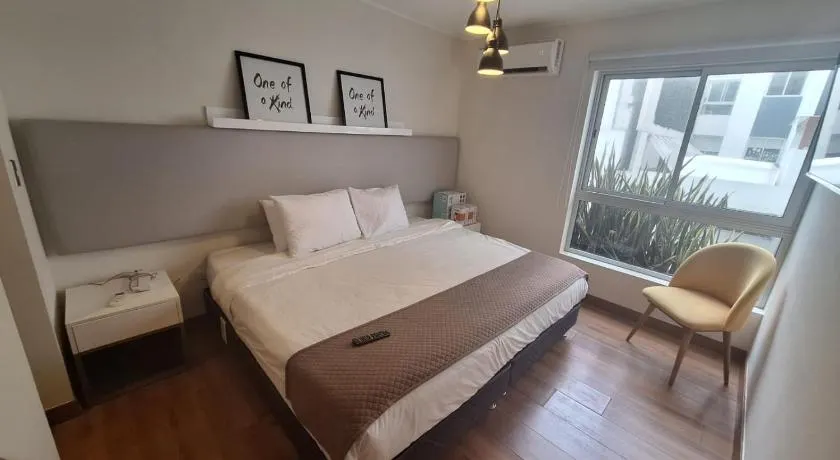 Gorgeous 2BDRM with A/C - Miraflores - Image 1
