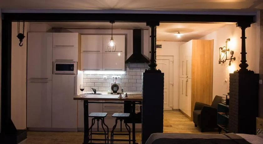 Mini Loft Apartman - Image 1