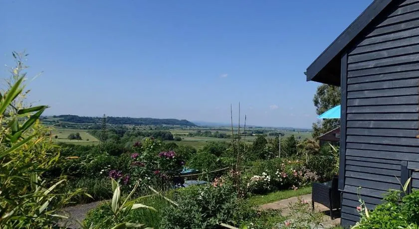 Rose Lodge - Image 1