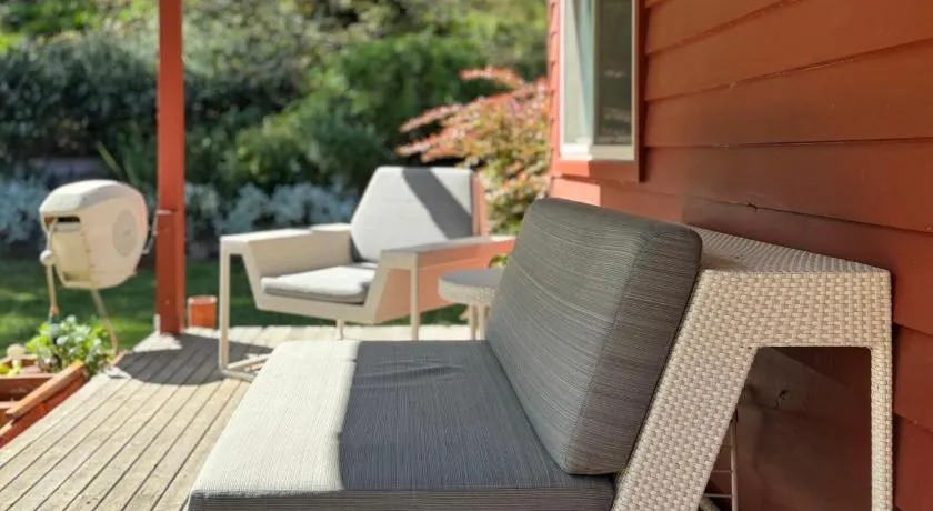 Red Gables Daylesford Suites - Image 1