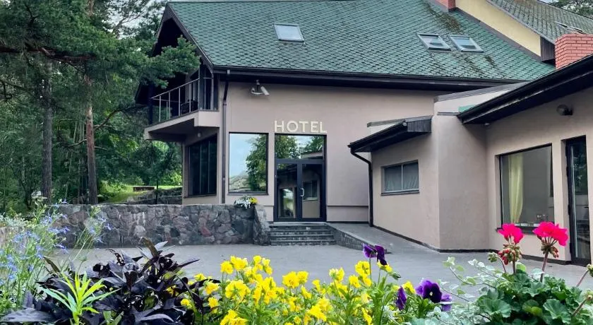 Hotel Rojas Pērle - Image 1