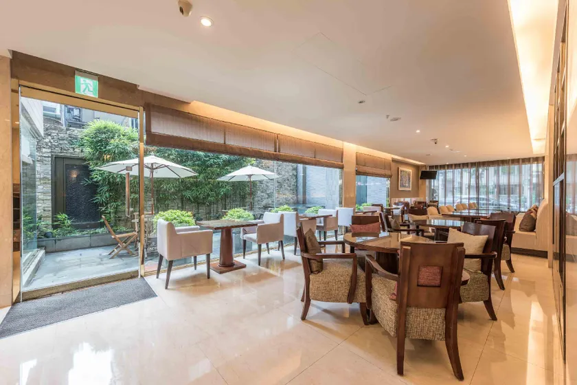 Royal Biz Taipei Hotel - Image 1