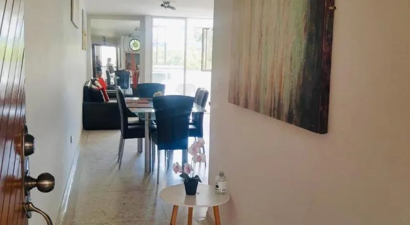 Lindo Apartamento en Rodadero Santa Marta - Image 1