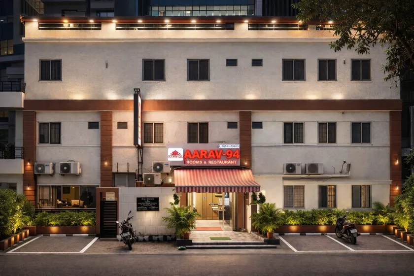Hotel Aarav 94 - Image 1