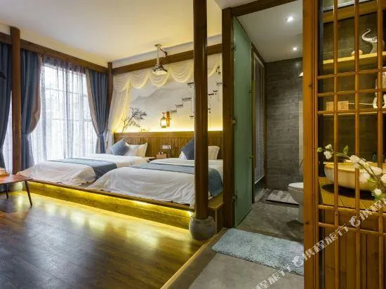 Return Home Boutique Hostel - Image 1