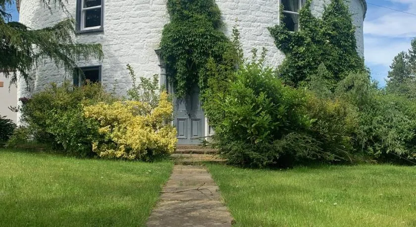 Fiddleback Farm - Image 1