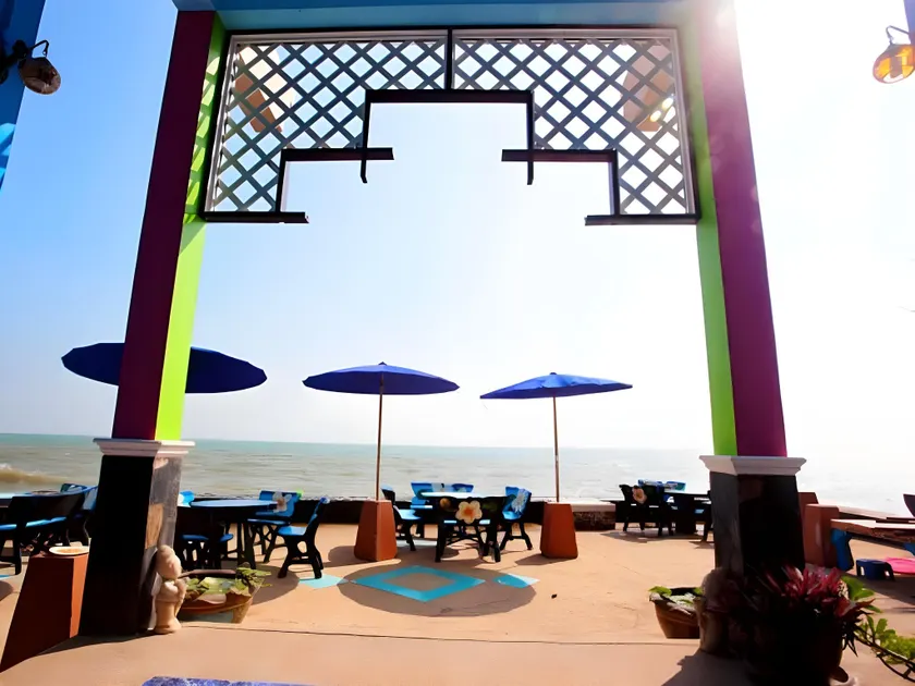Sea Breeze Guesthouse - Image 1