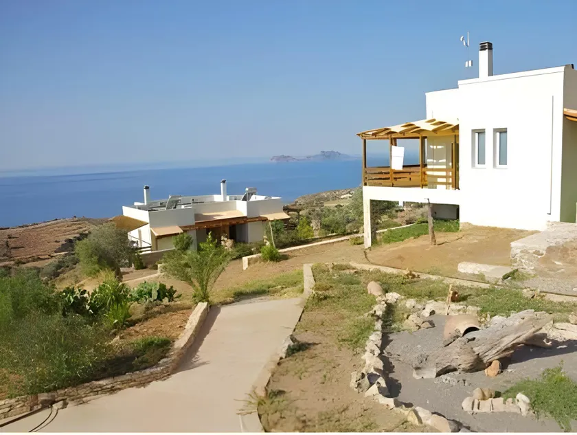 Alexena Apartments - Image 1
