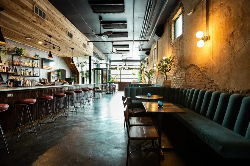 Deep Ellum Hostel - Image 1