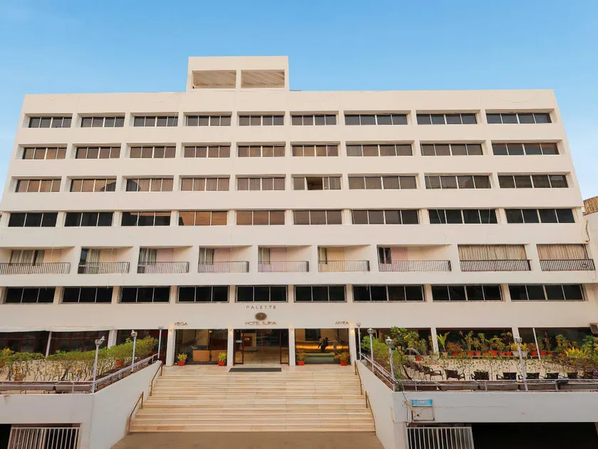 Palette Hotel Surya by CheckIn, Vadodara - Image 1