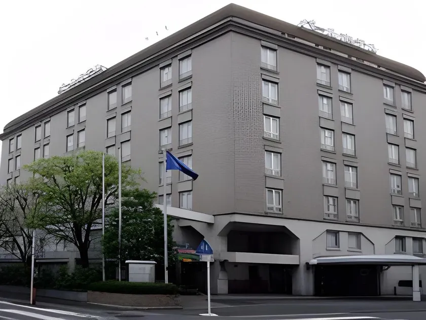Pearl Hotel Mizonokuchi - Image 1
