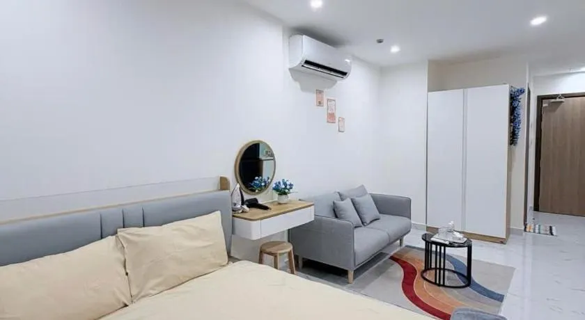 Premium Studio Retreat - Image 1