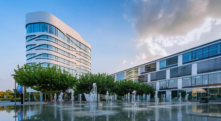 Hotel Campus At Home - Image 1