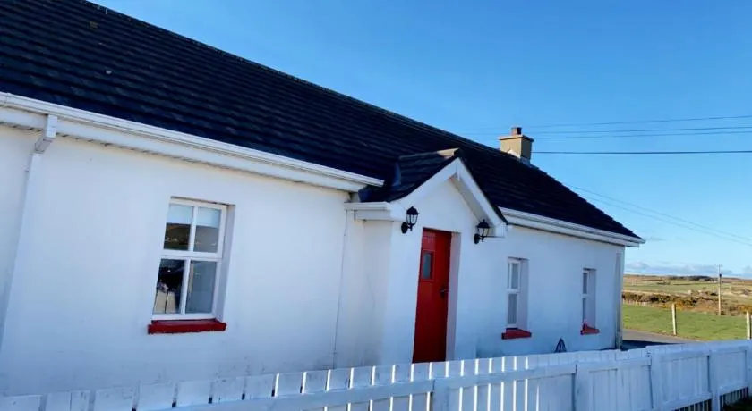 Be's Cottage - Image 1