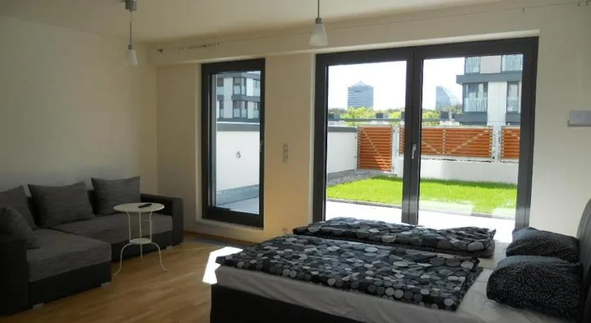 Apartment David Garden Towers - Image 1
