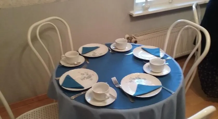 Poska Villa Guesthouse - Image 1