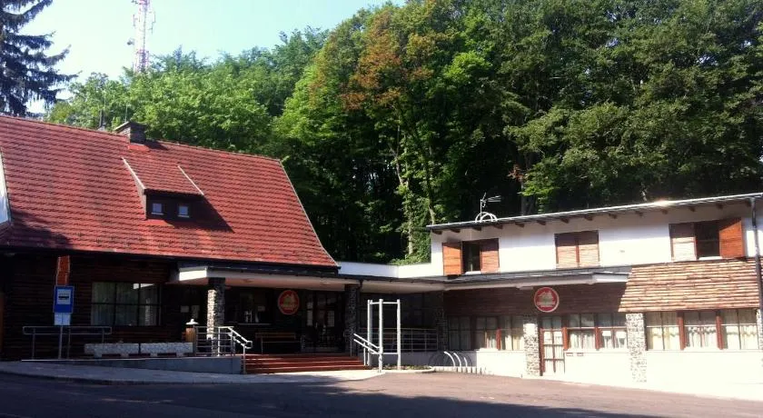 Mátraházai Üdülőház - Image 1