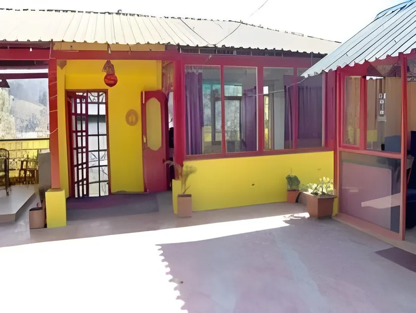 Hotel Sunrise Cottage - Image 1