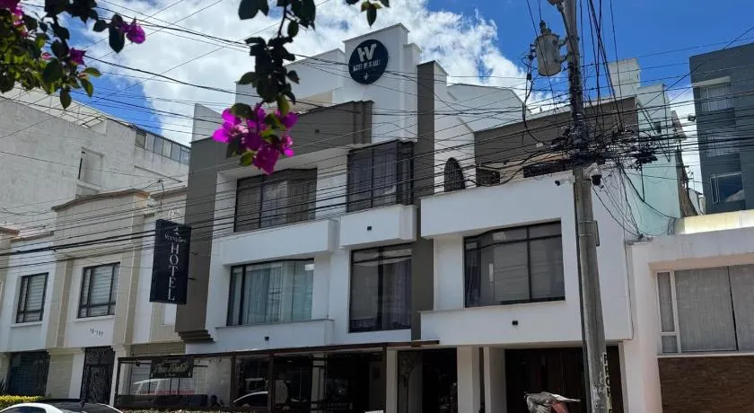 Hotel Versalles Boutique - Image 1