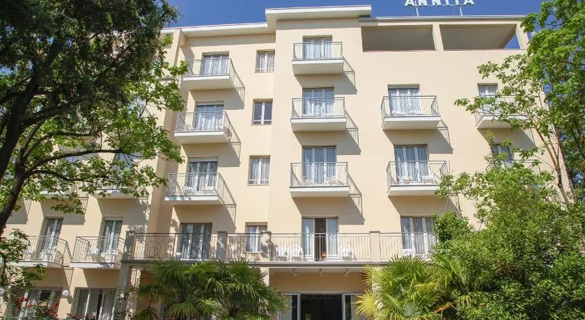Hotel Annita Cervia - Image 1