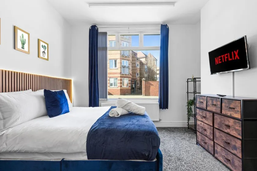 Spencer Street Apt - 1 - Image 1