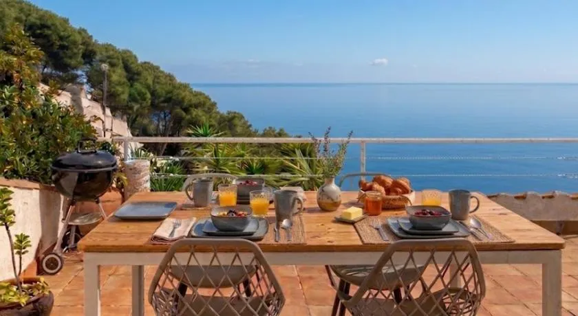 Sol y Mar 8-Maison jumelée avec terrasse, piscine et parking communautaire, surplomb de mer - Image 1