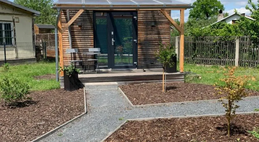 Tiny House Lodge Dresden - Image 1