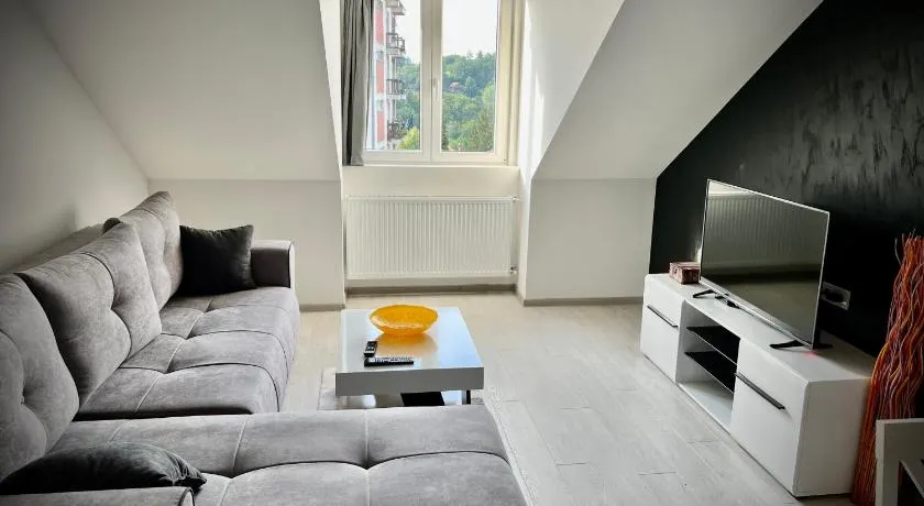 Lux Apartman Rudnik - Image 1
