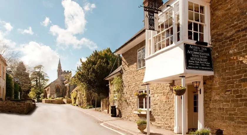 The Acorn Inn - Image 1