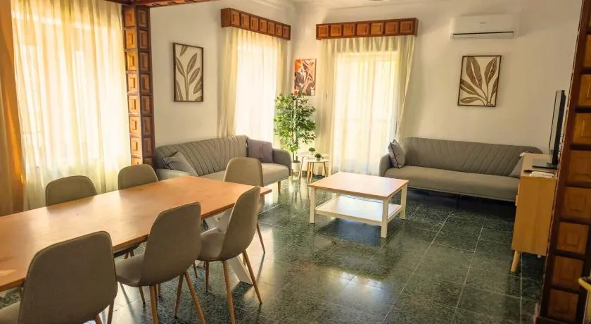 Ronda Suite, Parking gratuito cercano - Image 1
