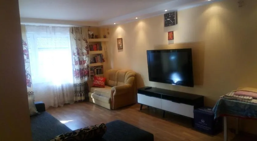 Brivibas Avenue Apartment - Image 1