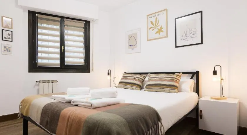 Bordari by Smiling Rentals - Image 1