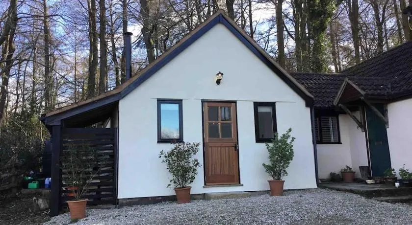 Cute studio cottage. Wood burner. Amazing views - Image 1