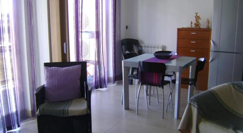 Pérola do Oeste - 3min da praia - Image 1