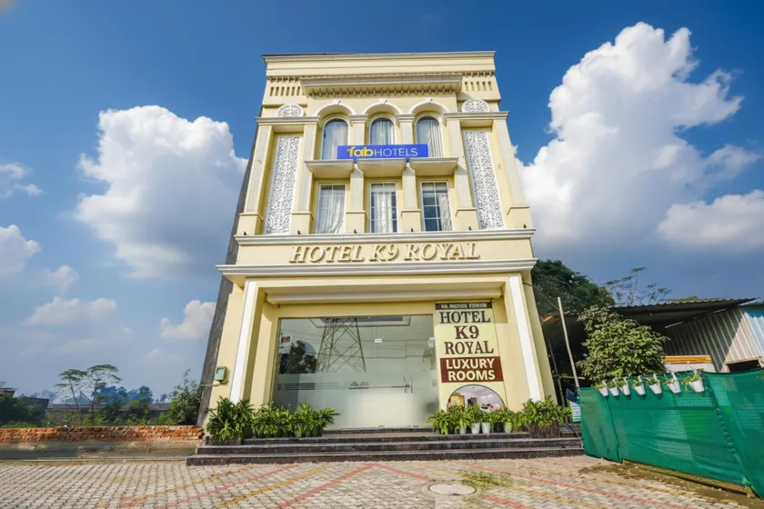 FabHotel K9 Royal - Image 1