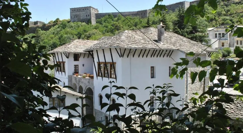 Old Bazaar 1790 - Image 1