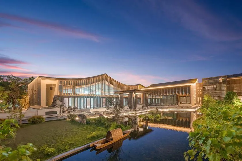 S&N Phoenix Villa Taizhou - Image 1