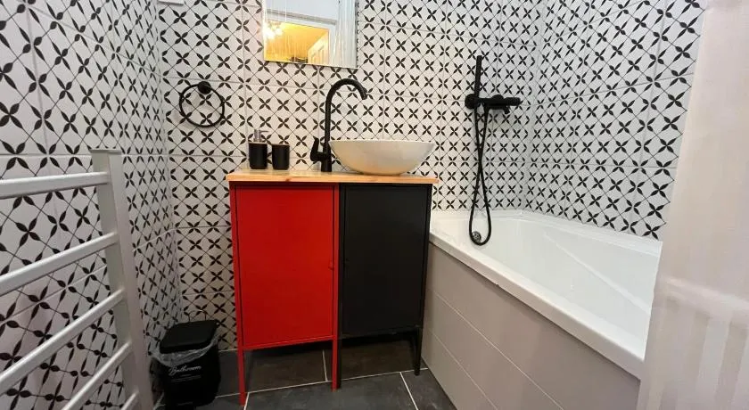 Porta Pink - Image 1
