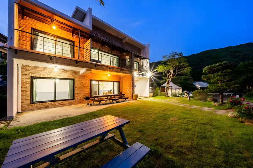 Ganghwa Bridge House - Image 1